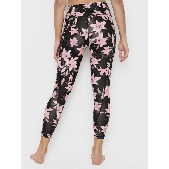 Victoria‎ Secret Floral High Rise, Incredible Essential Leggings Size 8, Pink - Picture 2 of 3